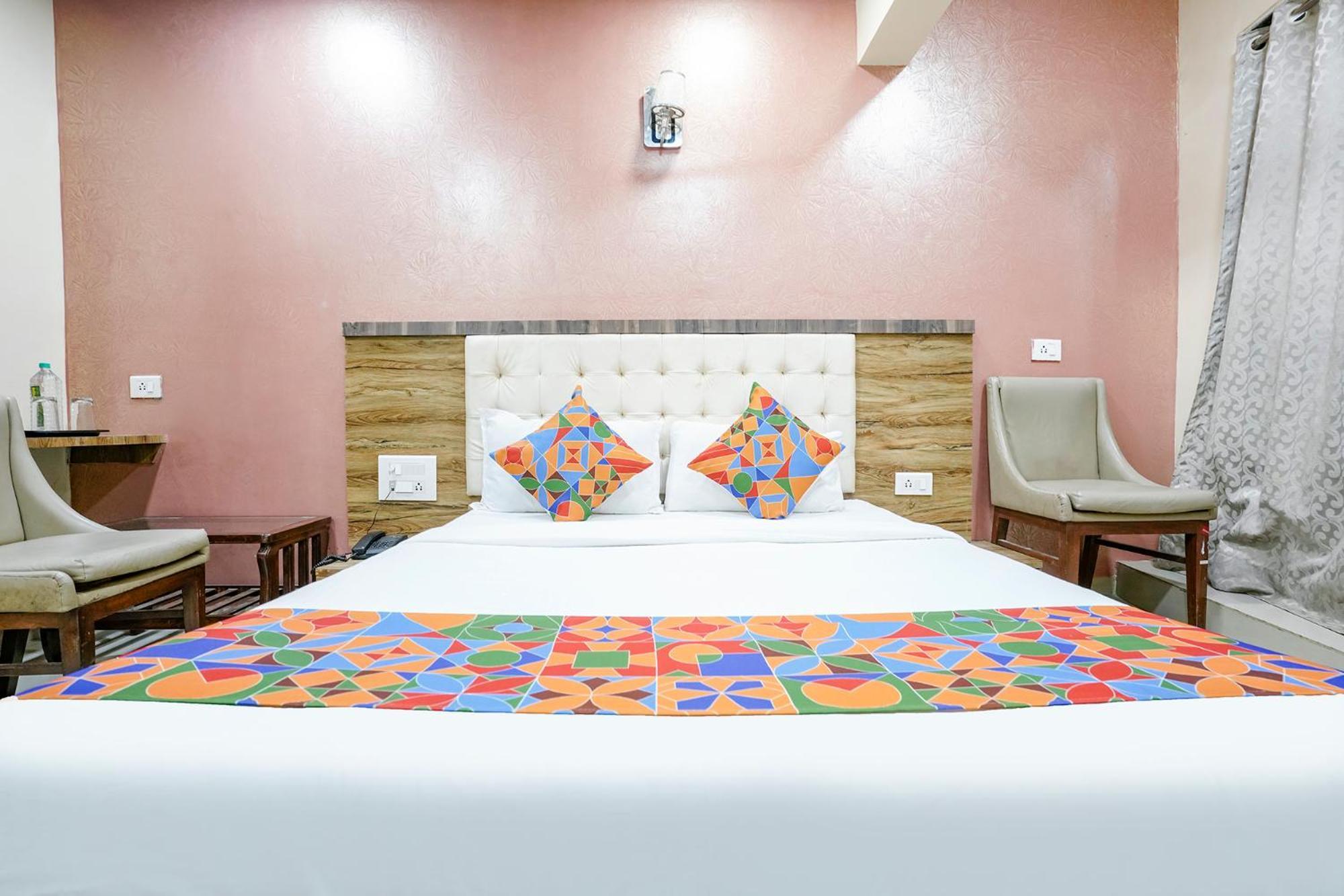 Hotel Fabexpress Sarah Gold - Nr Nesco Exhibition Center Bombay Esterno foto