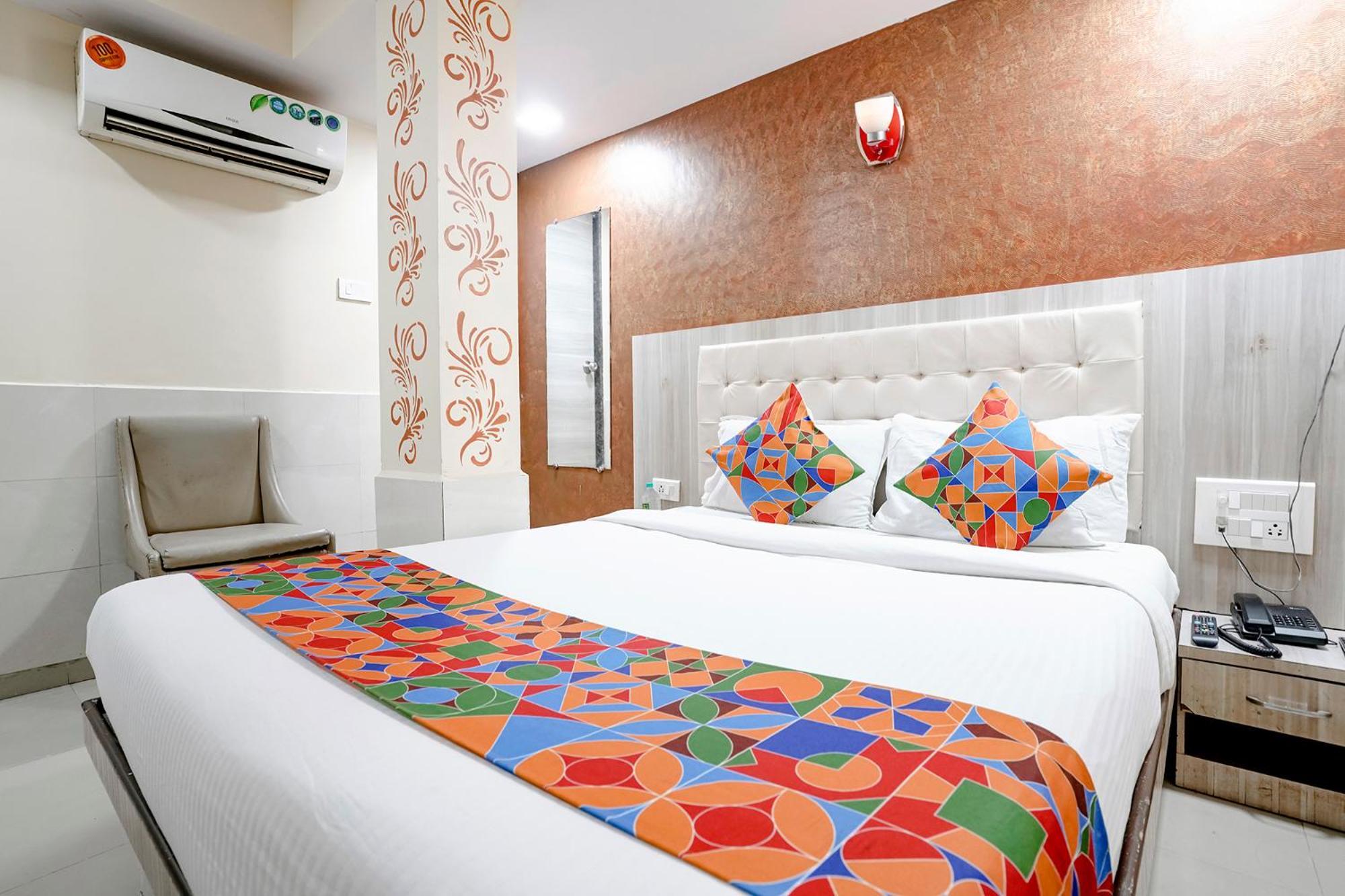 Hotel Fabexpress Sarah Gold - Nr Nesco Exhibition Center Bombay Esterno foto